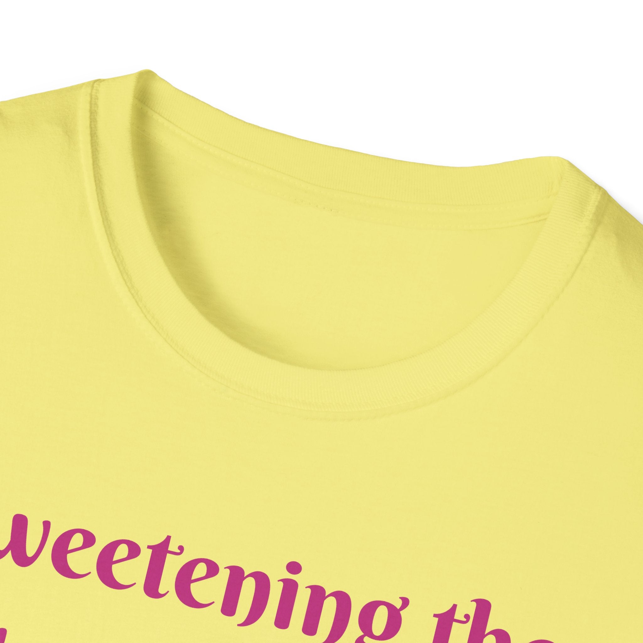 Sweetening The Day, One Cupcake At A Time! Unicorn Unisex Softstyle T-Shirt